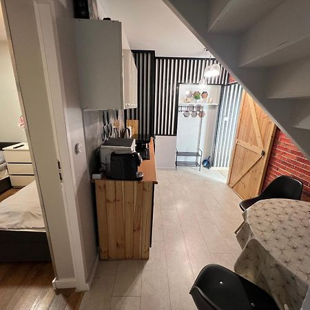 Aparthotel Przytulny Zakatek Zerniki Wroclawskie Esterno foto