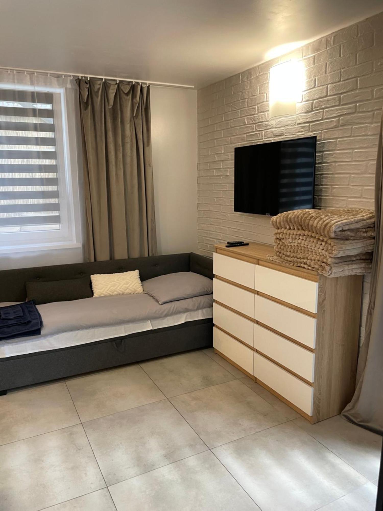 Aparthotel Przytulny Zakatek Zerniki Wroclawskie Esterno foto