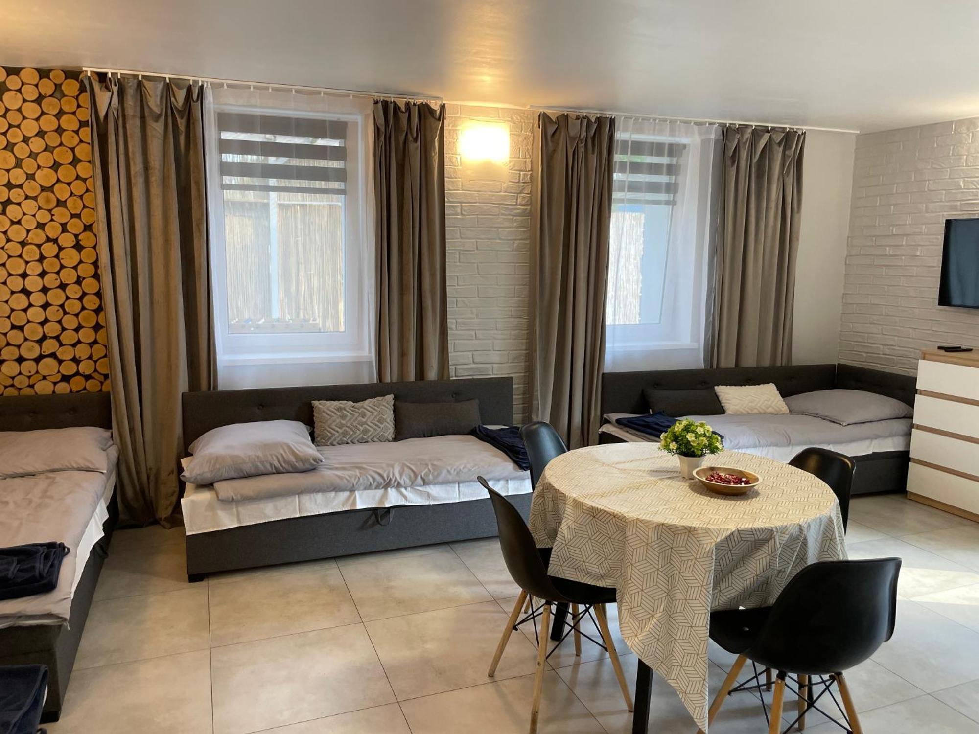 Aparthotel Przytulny Zakatek Zerniki Wroclawskie Esterno foto