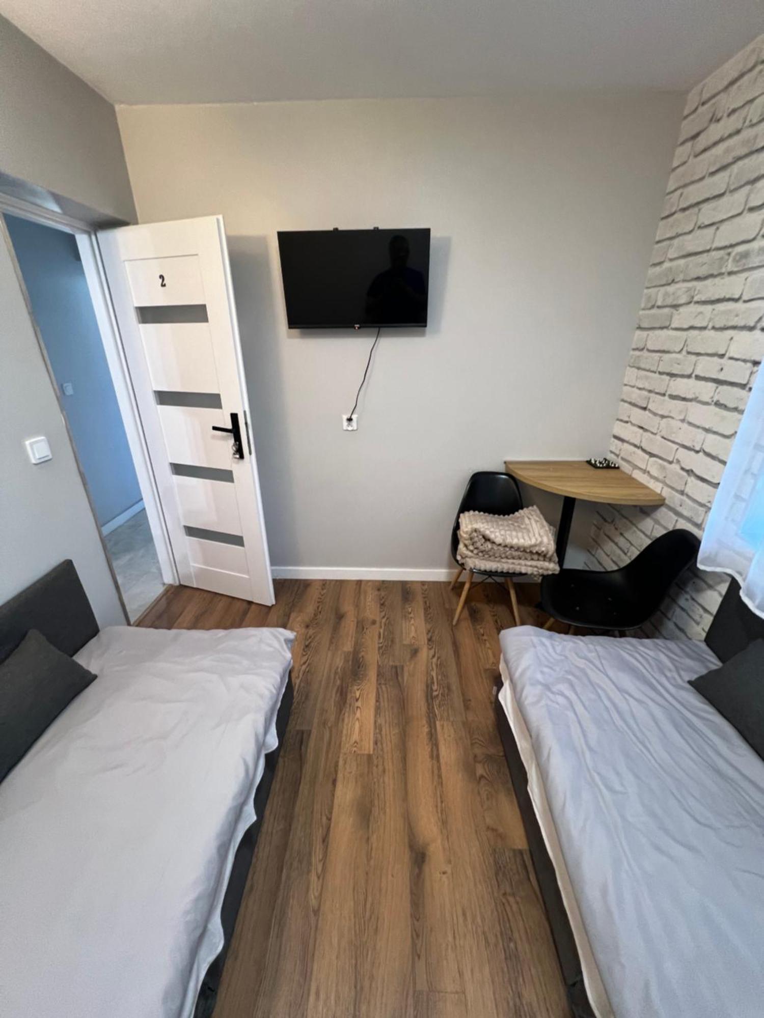 Aparthotel Przytulny Zakatek Zerniki Wroclawskie Esterno foto