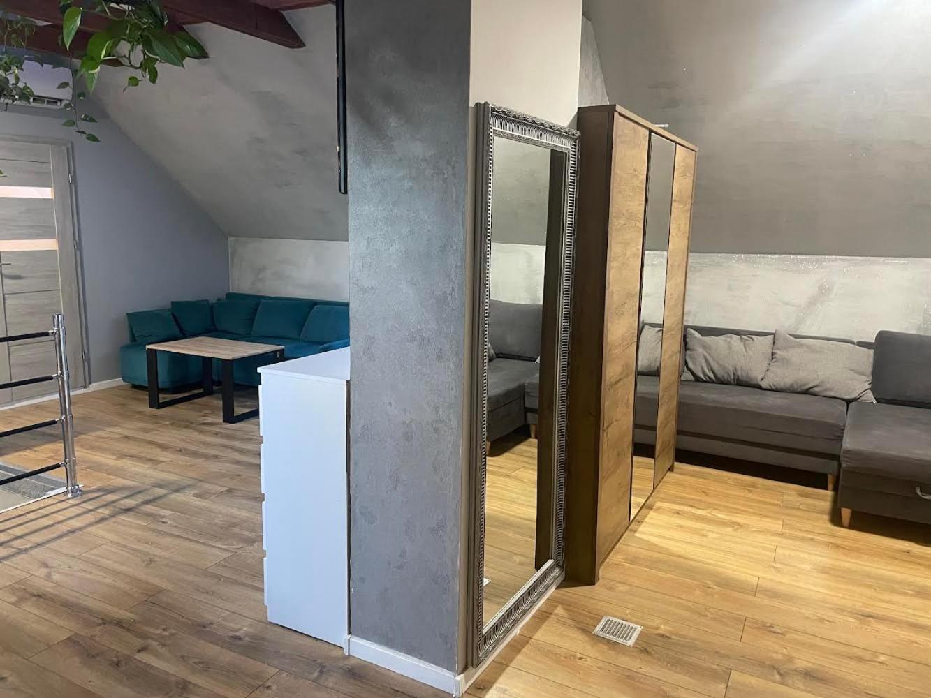 Aparthotel Przytulny Zakatek Zerniki Wroclawskie Esterno foto